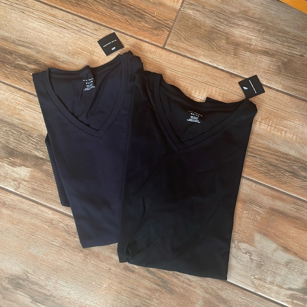 Club Monaco extra large/TG set of two short sleeve Tee shirt